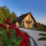 Lesny Dom Gorska Prázdninový dům Wysoka (Wadowice)